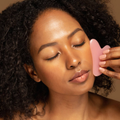 Gua Sha Orgezz™ pour sculpter et illuminer le visage